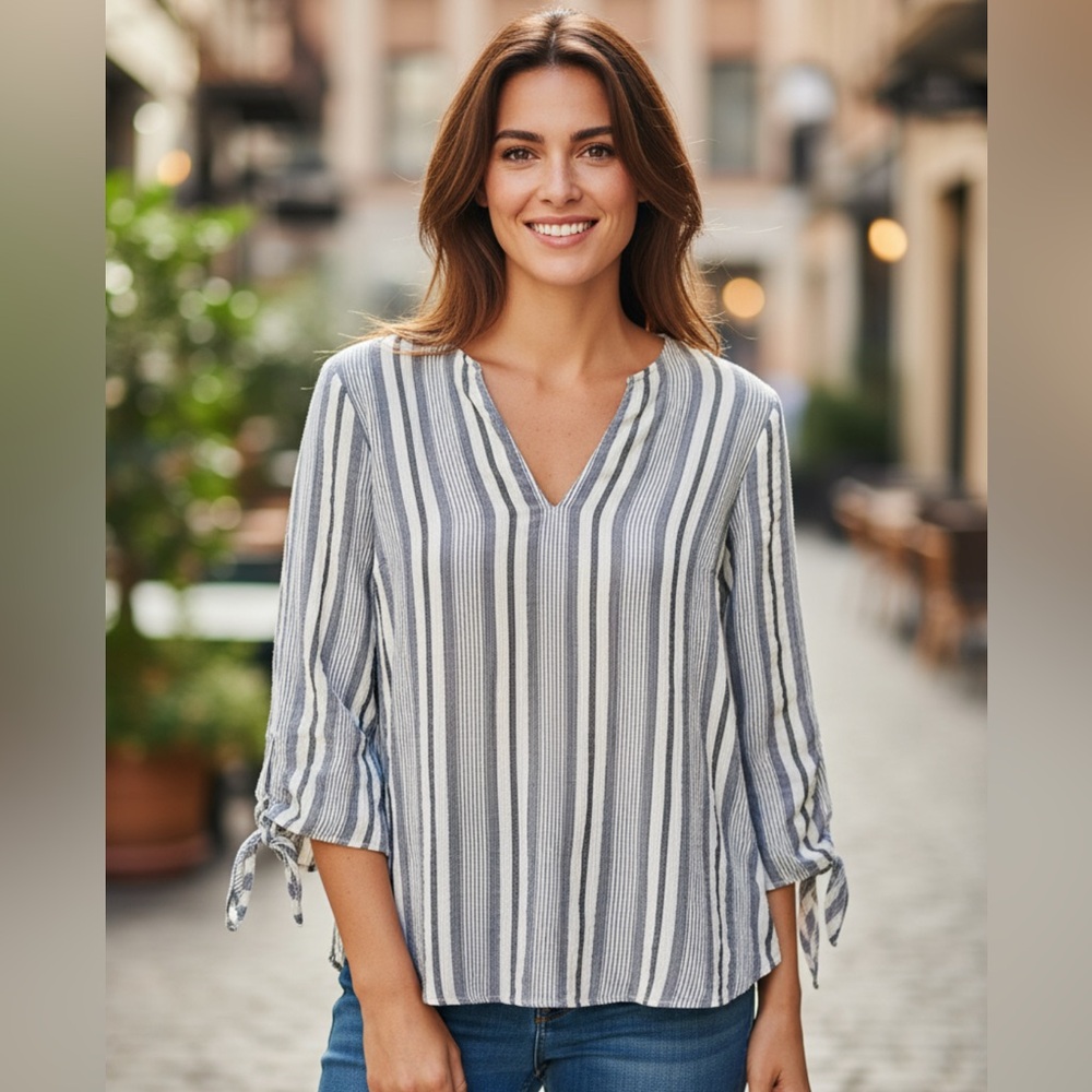 STRIPPED V NECK BLOUSE